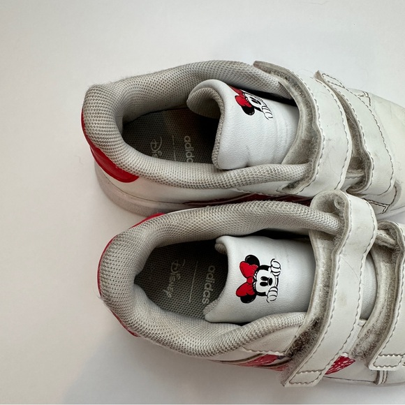 Adidas x Minnie Mouse shoes - 8k - Picture 3 of 7